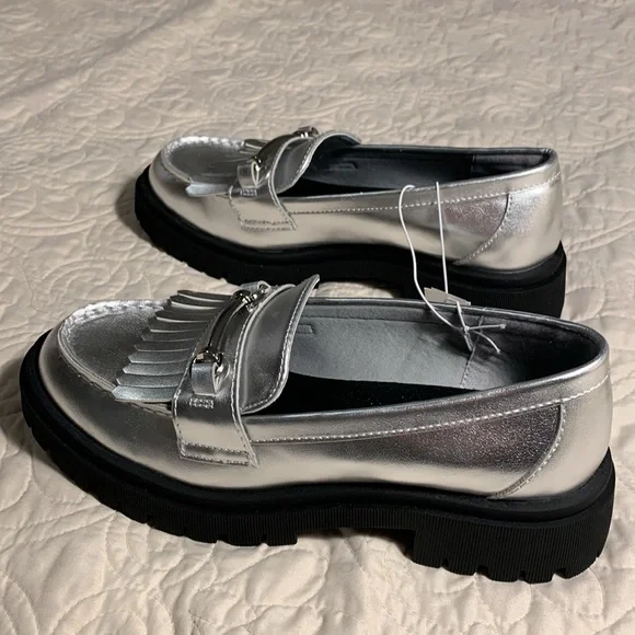 Lug sole loafers NWT - Picture 2 of 8